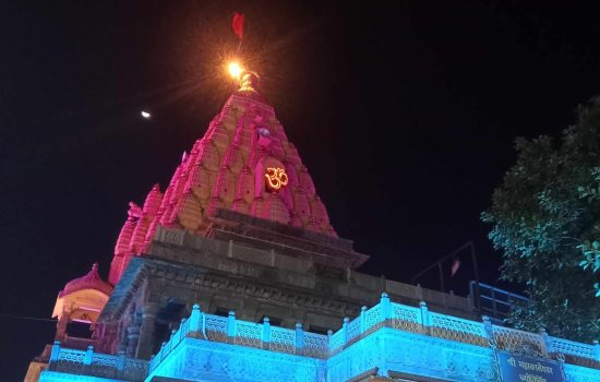 Mahakaleshwar Jyotirlinga Temple illuminated at night in Ujjain